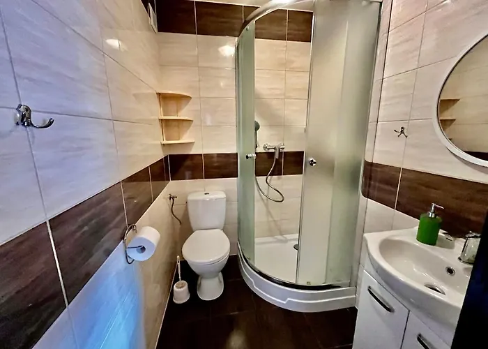 Nad Klifem 3* تشوستش